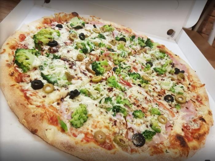 Pizzeria Bistro 21 pizza Považská Bystrica
